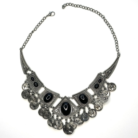 Necklace - Picture 1 of 3